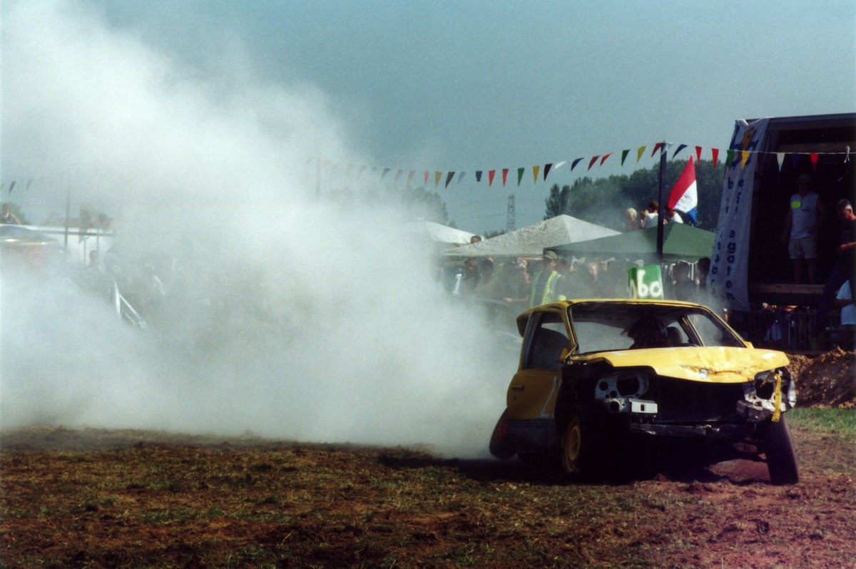 Stacks Image 1986